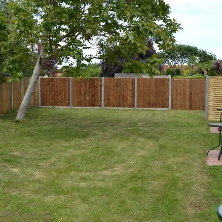 Number 5 - Lytton Tree Lodge, Reydon, Southwold Exterior photo