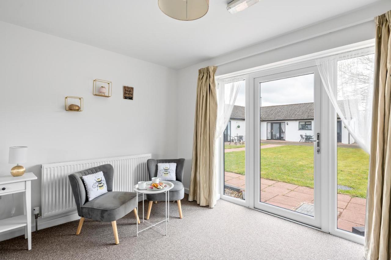 Number 5 - Lytton Tree Lodge, Reydon, Southwold